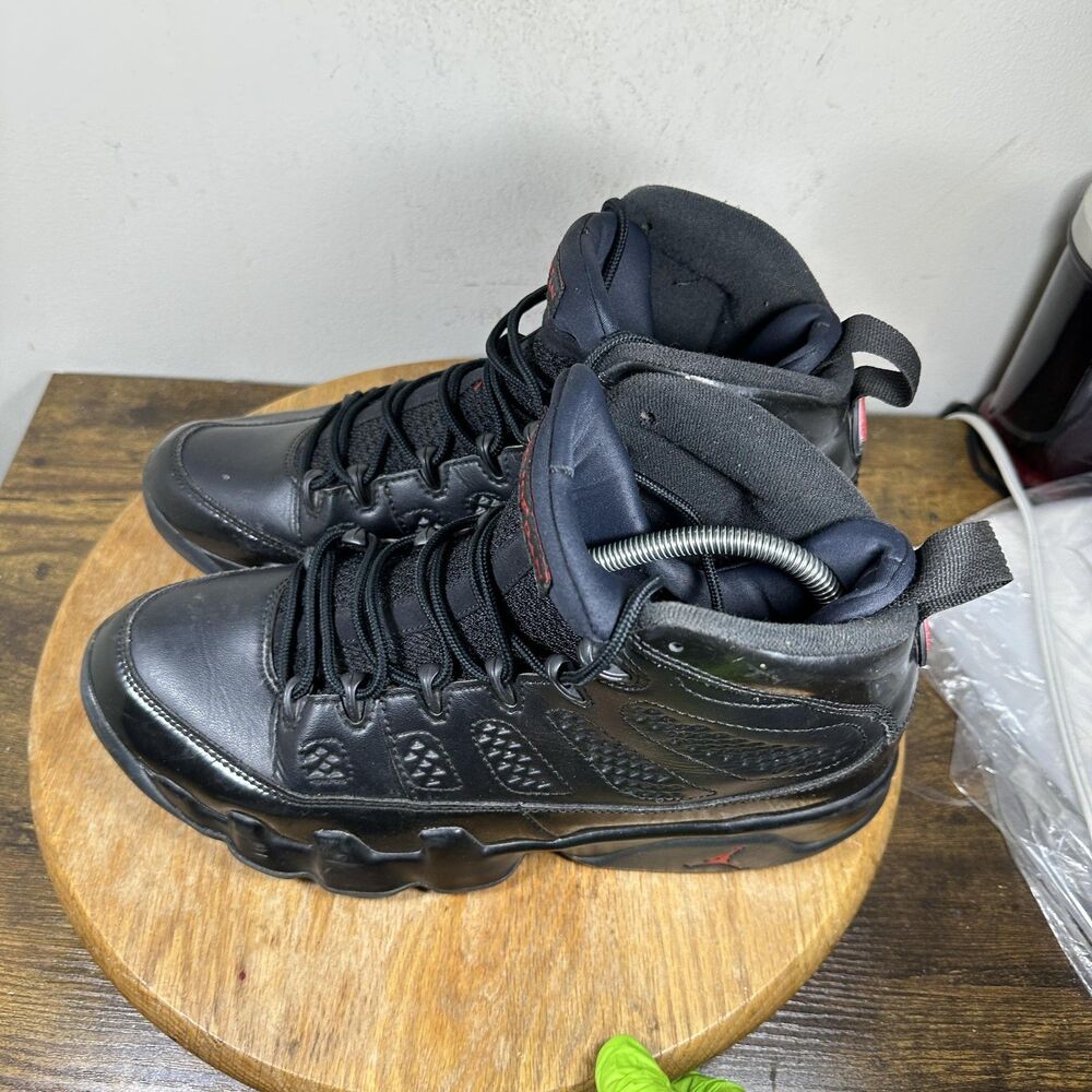 Air Jordan 9 Retro Black Shoes Mens Size 10.5 Basketball 302370-014 - Picture 3 of 9